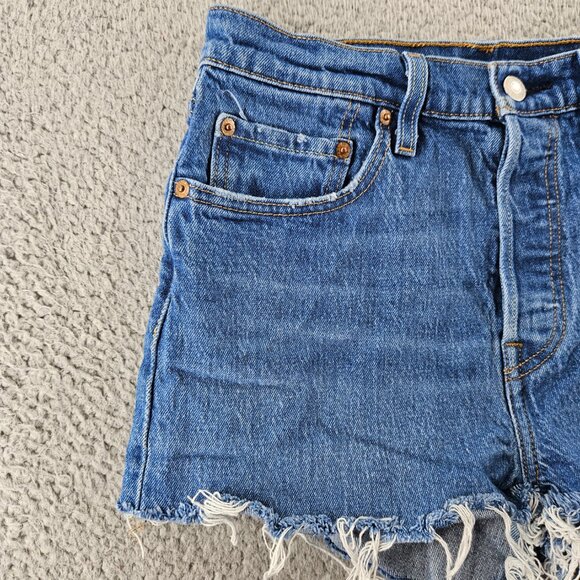 Levis Denim Shorts Womens 27 501 Distressed High Rise Button Fly Cutoff Raw Hem - Picture 2 of 16